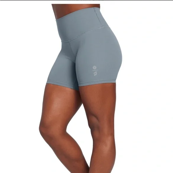 lululemon Align™ High-Rise Short 6" - Belgian Blue - Picture 2 of 5